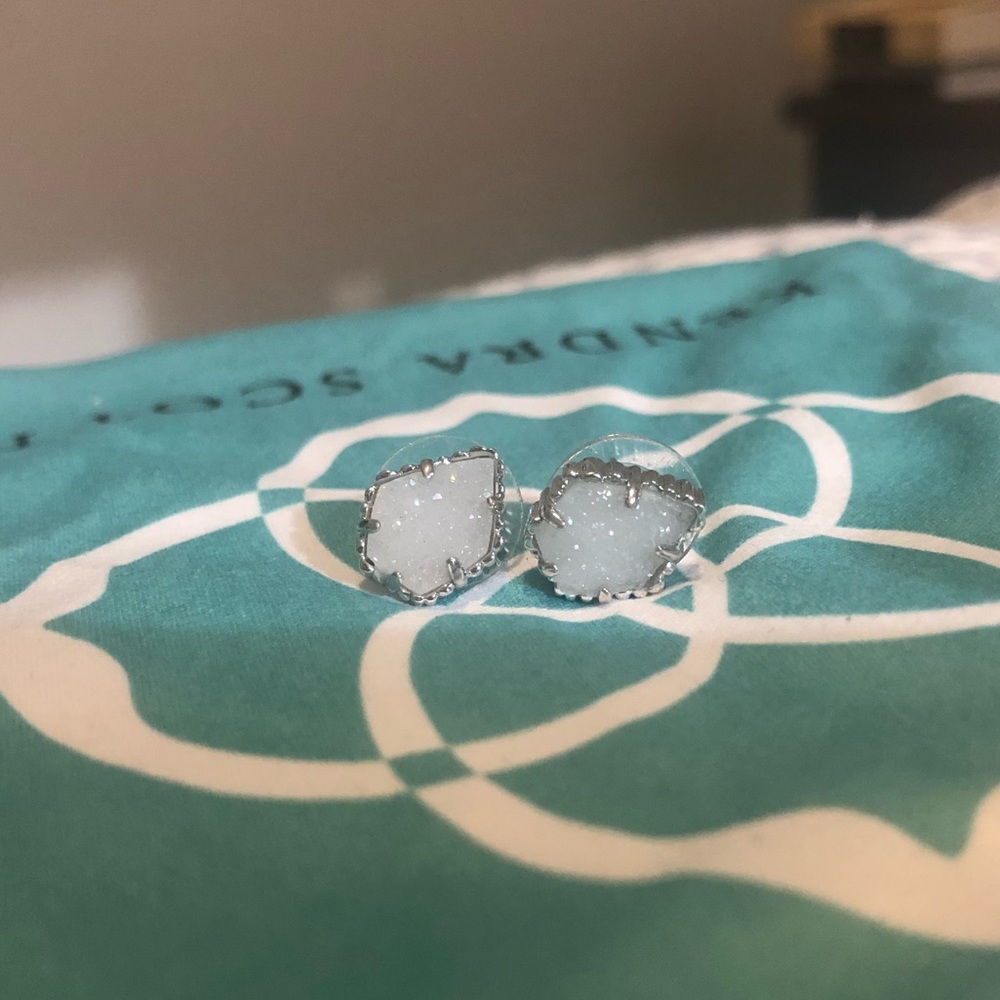 Kendra Scott Tessa Silver Stud Earrings